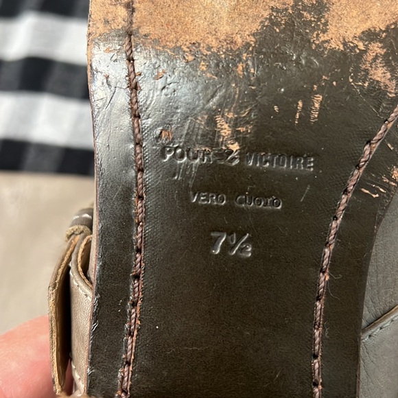 POUR LA VICTOIRE GRAY LEATHER BUCKLED KNEE HIGH BOOTS 7.5 - Picture 9 of 16